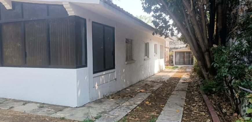 VENDO… Terreno plano en una de las mejores colonias de Cuernavaca!!