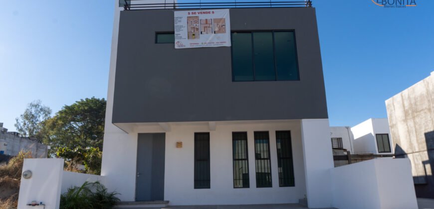 CASA EN VENTA EN PUERTO VALLARTA