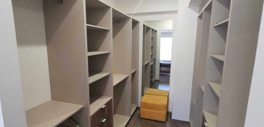 TI-133 RENTA DEPARTAMENTO AMUEBLADO TRES VISTAS JURIQUILLA.