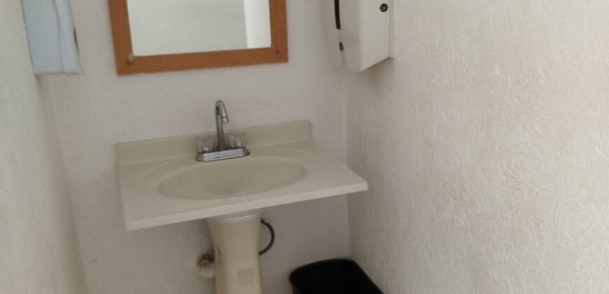 TI-134 RENTA SALON DE FIESTAS, PARA NEGOCIO. PIRAMIDES, CORREGIDORA, QRO.