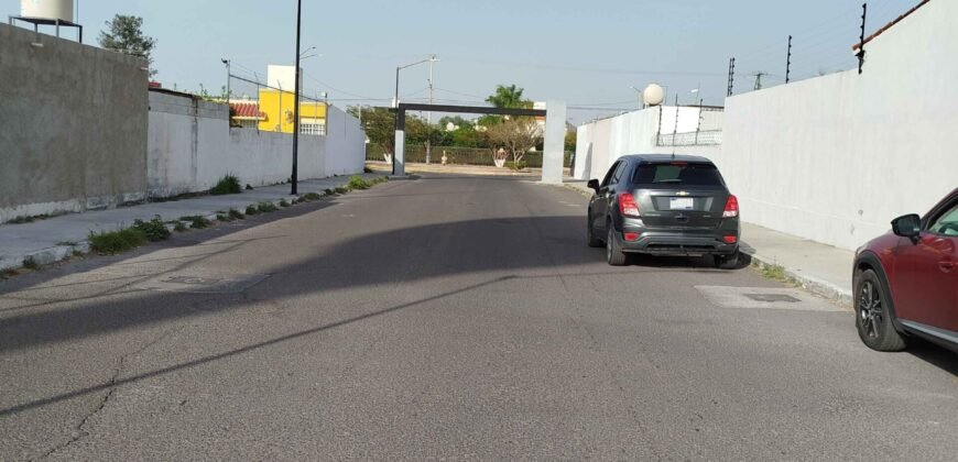 TI-134 RENTA SALON DE FIESTAS, PARA NEGOCIO. PIRAMIDES, CORREGIDORA, QRO.