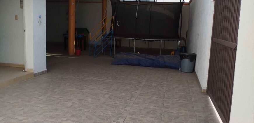 TI-134 RENTA SALON DE FIESTAS, PARA NEGOCIO. PIRAMIDES, CORREGIDORA, QRO.