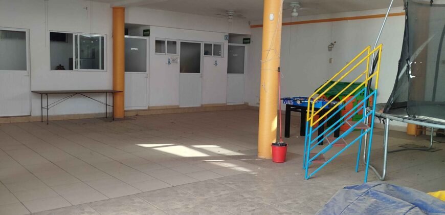 TI-134 RENTA SALON DE FIESTAS, PARA NEGOCIO. PIRAMIDES, CORREGIDORA, QRO.