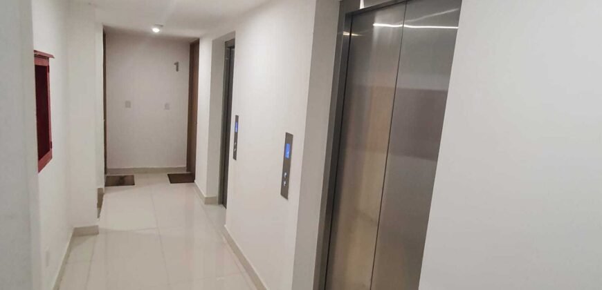 TI-133 RENTA DEPARTAMENTO AMUEBLADO TRES VISTAS JURIQUILLA.