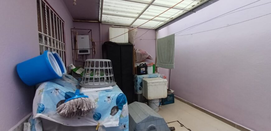 CASA EN VENTA EN SAN DIMAS $1,350,000