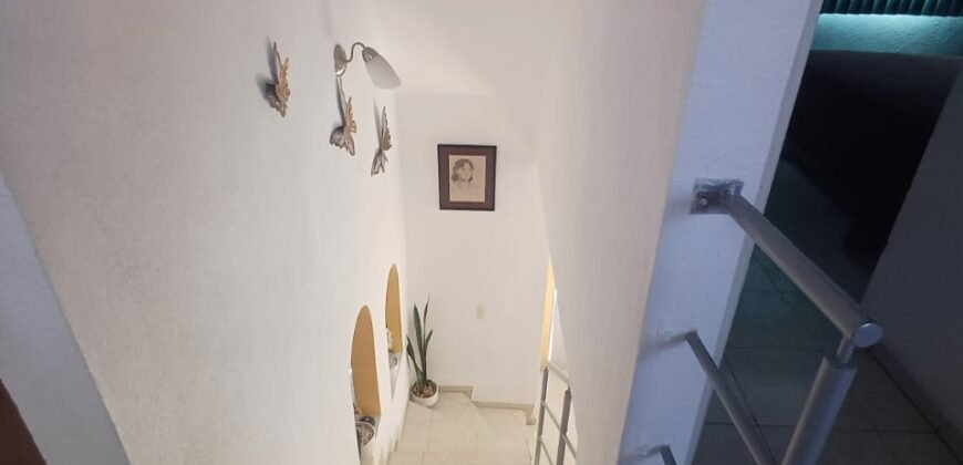 CASA EN VENTA EN SAN DIMAS $1,350,000