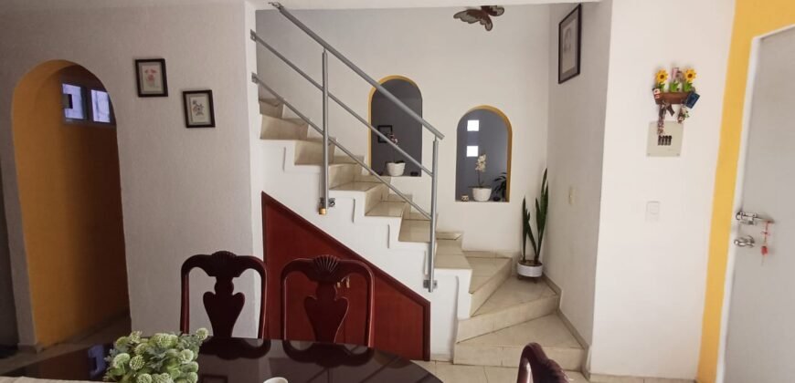 CASA EN VENTA EN SAN DIMAS $1,350,000