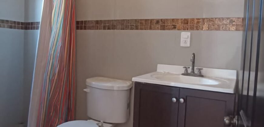 CASA EN VENTA EN JARDINES DE SANTA TERESA, CHAPULTEPEC $1,100,000