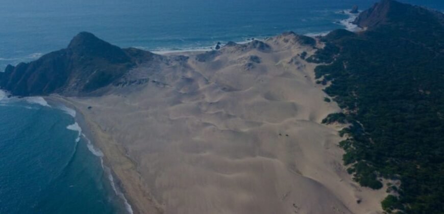 Lotes en Playa Azul a 120 metros de la Playa/ Residencial ZULL
