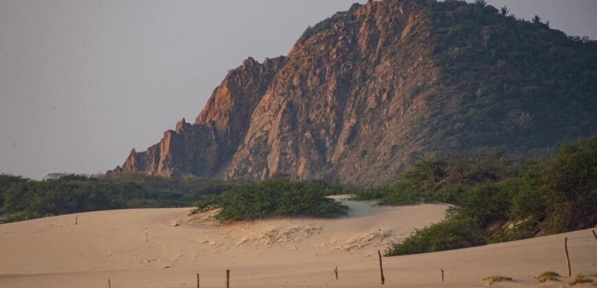 Lotes en Playa Azul a 120 metros de la Playa/ Residencial ZULL