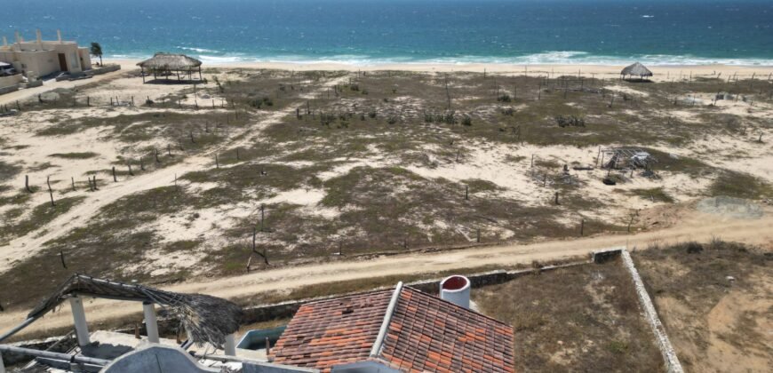 Lotes a sólo 70 metros de la Playa/ Residencial Biósfera