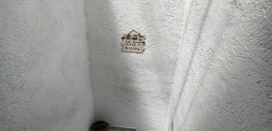 SE VENDE 2 CASAS EN UNA EN TOLUCA, MEX.