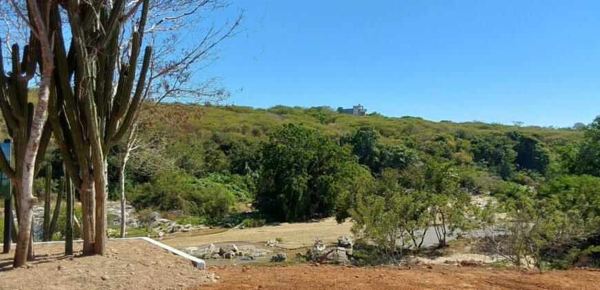 Lotes a 5 minutos de Playa El Puertecito/ Fraccionamiento Valle del Rio