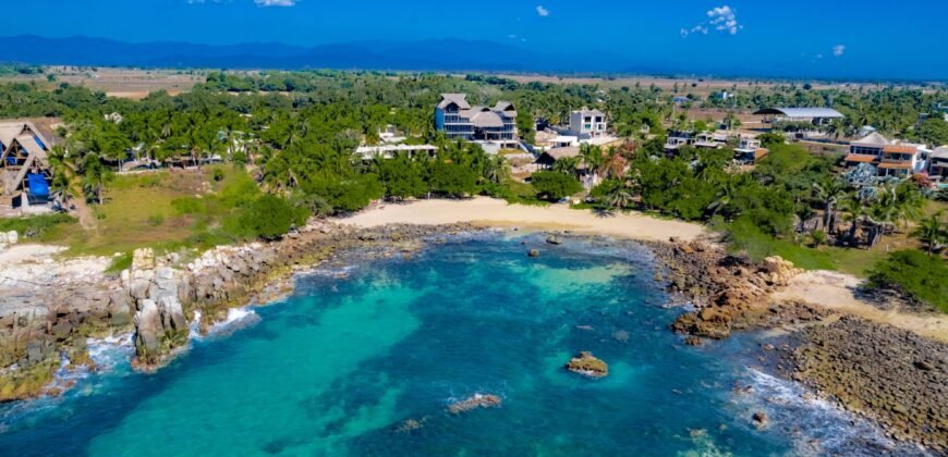 Lotes a solo 800 metros de Playa El Puertecito/ Fraccionamiento Rancho Las Palmas