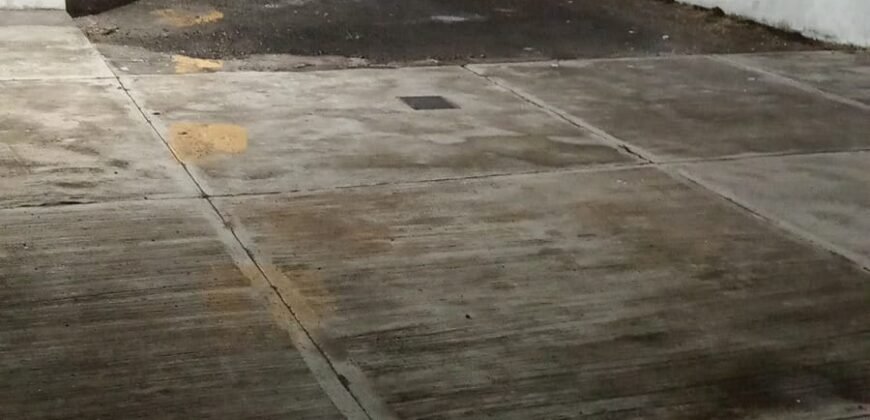 PROPIEDAD EN VENTA LOCAL, EXCELENTES DIMENSIONES Y UBICACIÓN