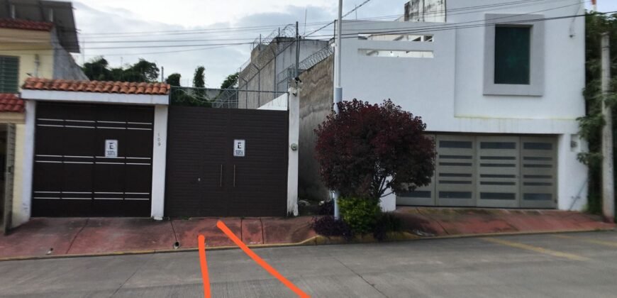 PROPIEDAD EN VENTA LOCAL, EXCELENTES DIMENSIONES Y UBICACIÓN