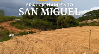 Lotes a 10 minutos del centro de Puerto Escondido/ Fraccionamiento San Miguel