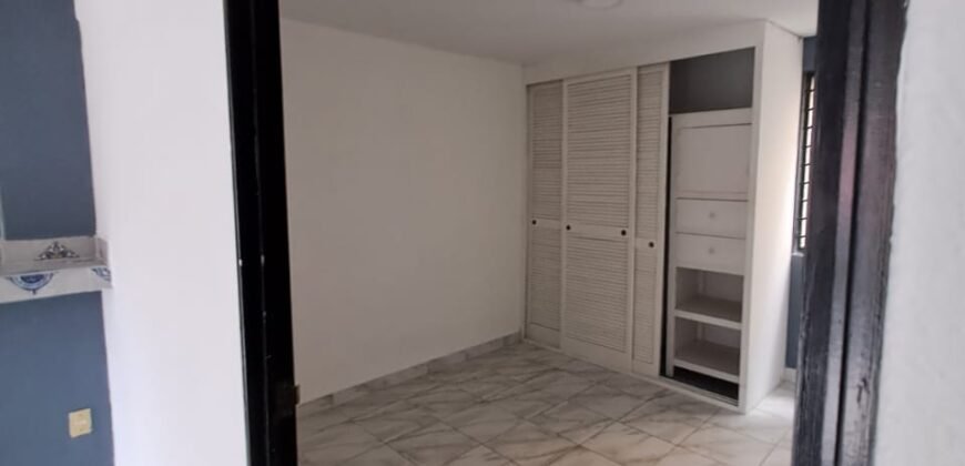 Venta Departamento Recien Remodelado en Residencial
