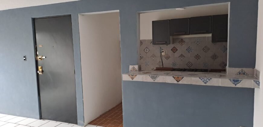 Venta Departamento Recien Remodelado en Residencial