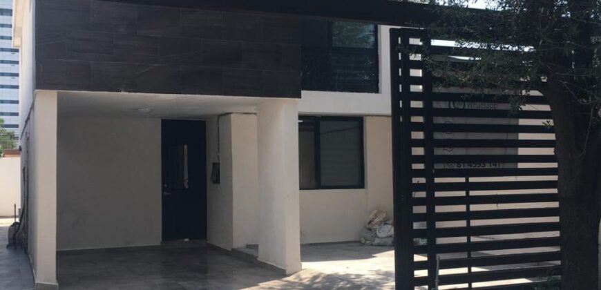 CASA EN VENTA REMODELADA COL LINDAVISTA