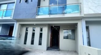 CASA A LA VENTA en La Cima, Zapopan, Jal.