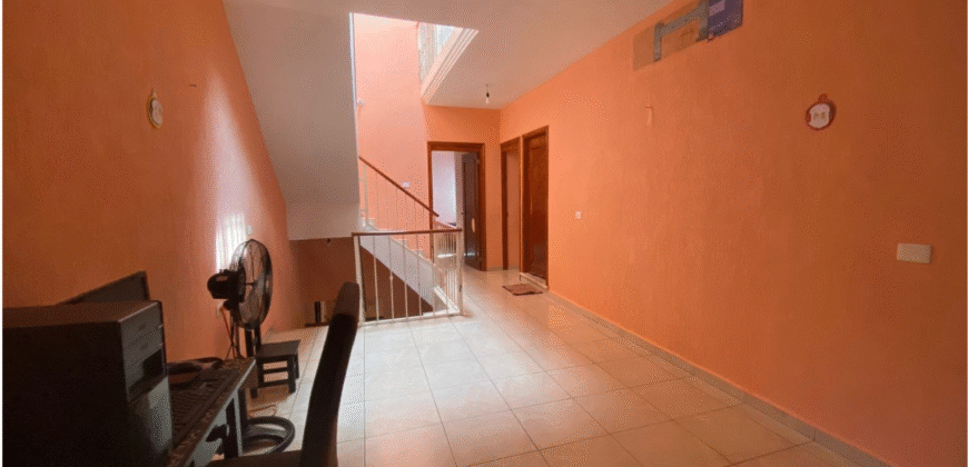 Casa en venta de 231 m2 de construccion!! en Fracc. Las Mercedes, Villahermosa, Tab. ¡La oportunidad que estabas esperando! por $1,895,000