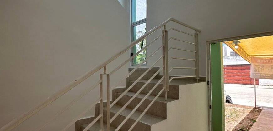 Casa en venta en Gran San Pedro Cholul con terraza y jardín amplio