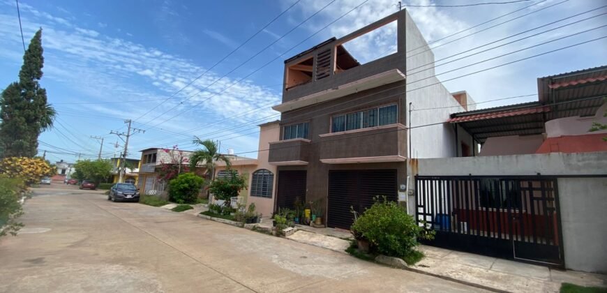 Casa en venta de 231 m2 de construccion!! en Fracc. Las Mercedes, Villahermosa, Tab. ¡La oportunidad que estabas esperando! por $1,895,000