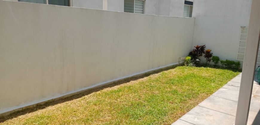 Casa en Venta de 4 niveles en Cumbres Madeira Sector Alpes