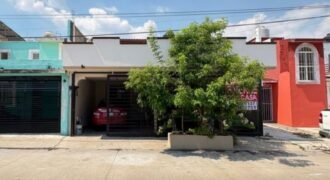 Casa en venta de 180 m2 de construcción!! en Calle Geranios, Fracc. Blancas Mariposas, Villahermosa, Tab. ¡La oportunidad que estabas esperando dentro de la ciudad! por $2,390,000