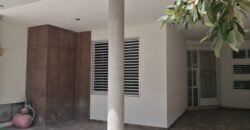 Renta Hermosa Casa de 4 hab cerca de Zona Industrial y Centro