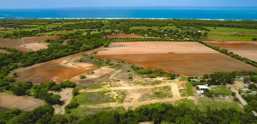 Lotes de terreno a 10 minutos de Puerto Escondido/ Fracc. Paraíso ventanilla