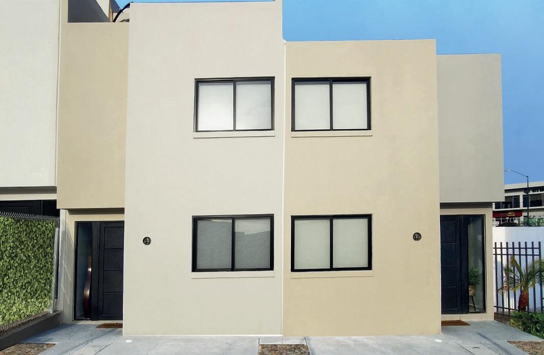 Casa Ibiza Residencial: Tu Hogar Céntrico con Estilo