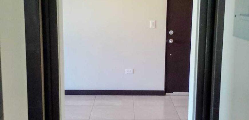 Departamento en Renta en Zona Rio Tijuana sobre Avenida Via Rapida Oriente