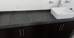 HERMOSA CASA EN FRACCIONAMIENTO PRIVADO CERCA DE ESCUELAS CENTROS COMERCIALESY VIALIDADES