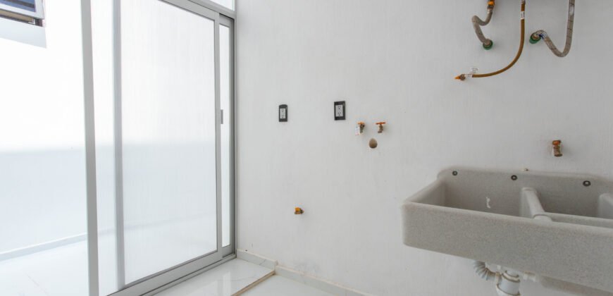 Casa Laura – Casa nueva con alberca