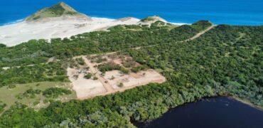 Lotes en venta en Playa La Mancuerna, cerca de la laguna, la playa y el mar