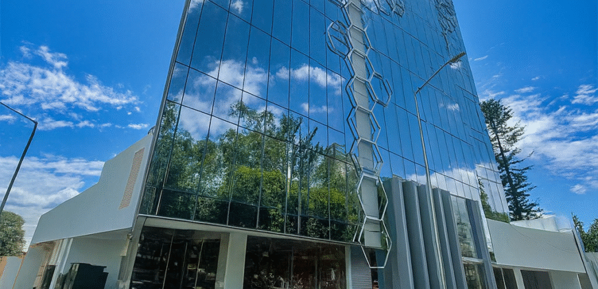 Renta de Oficina Torre Jv en La Paz, Puebla