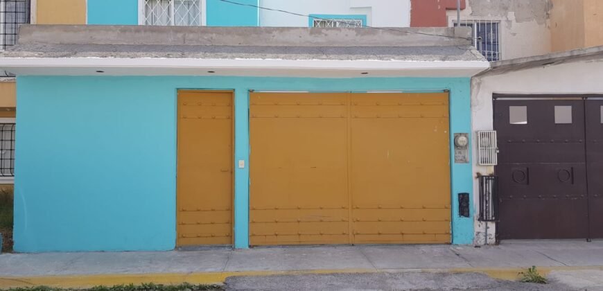 Venta Casa sobre calle.
