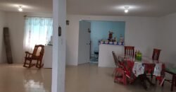 Venta Casa sobre calle.