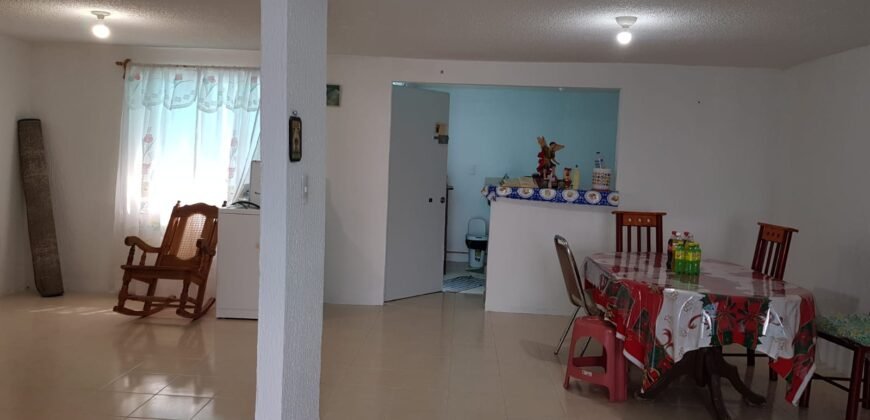 Venta Casa sobre calle.