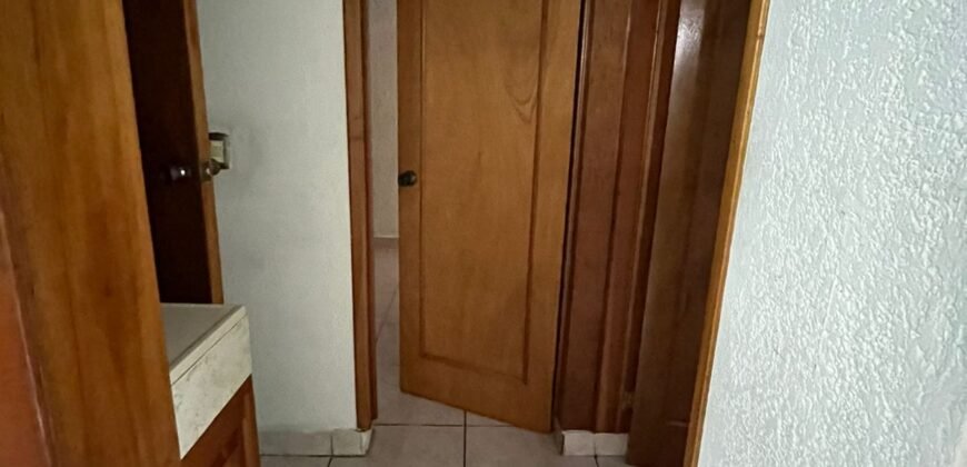 Casa en venta de 52 m2 de construcción!! en Cda de Independencia s/n, Col. Miguel Hidalgo, Villahermosa, Tab. por $995,000