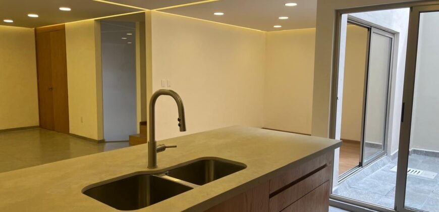 Casa Nueva en Alcaldía Benito Juárez, Ciudad de México