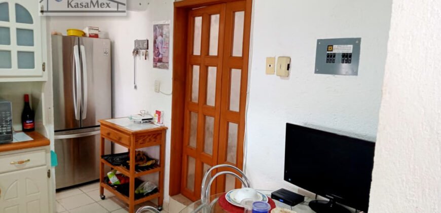 Acogedora Casa, Transito Local, Enorme Potencial, Altísima Plusvalía, Zona Muy Segura. MAGNIFICO PRECIO