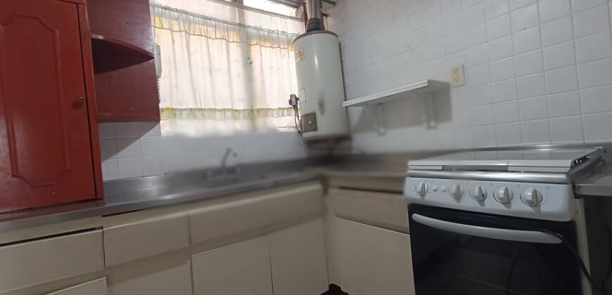 Departamento amplio de 86 m. en VENTA, dos recamaras, un baño, un estacionamiento, Col. Xotepingo, Coyoacan, cdmx