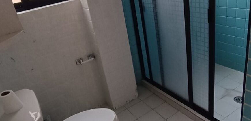 Departamento amplio de 86 m. en VENTA, dos recamaras, un baño, un estacionamiento, Col. Xotepingo, Coyoacan, cdmx
