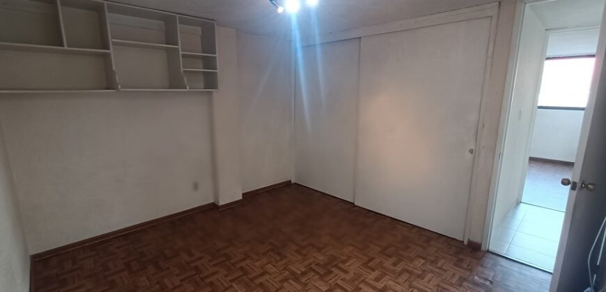 Departamento amplio de 86 m. en VENTA, dos recamaras, un baño, un estacionamiento, Col. Xotepingo, Coyoacan, cdmx