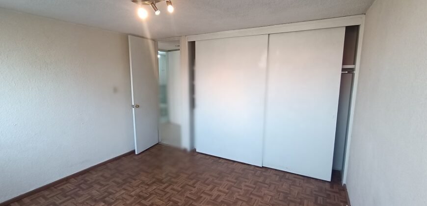 Departamento amplio de 86 m. en VENTA, dos recamaras, un baño, un estacionamiento, Col. Xotepingo, Coyoacan, cdmx