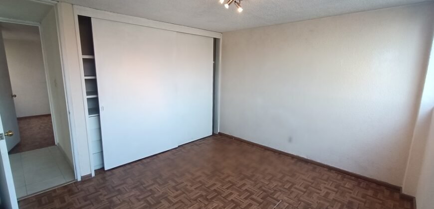 Departamento amplio de 86 m. en VENTA, dos recamaras, un baño, un estacionamiento, Col. Xotepingo, Coyoacan, cdmx