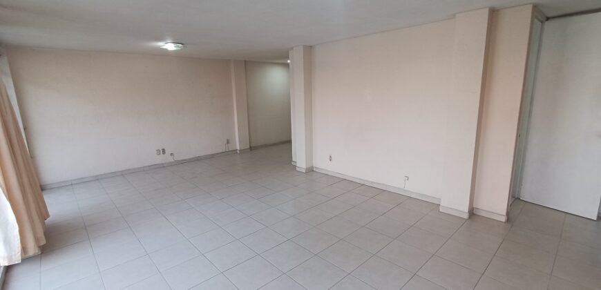 Departamento amplio de 86 m. en VENTA, dos recamaras, un baño, un estacionamiento, Col. Xotepingo, Coyoacan, cdmx